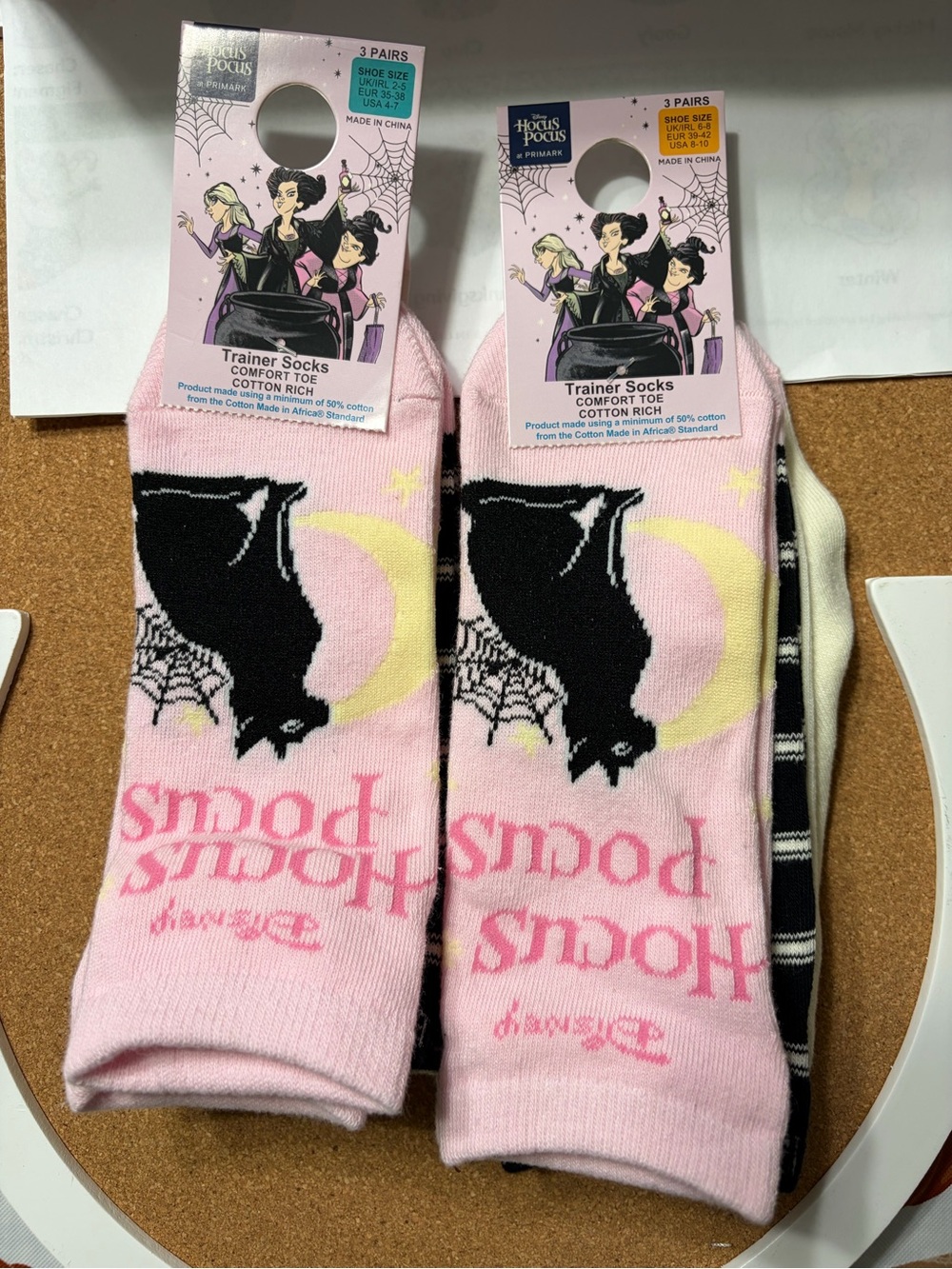 Disney hocus pocus socks Pink Trainer Socks - Pack of 3